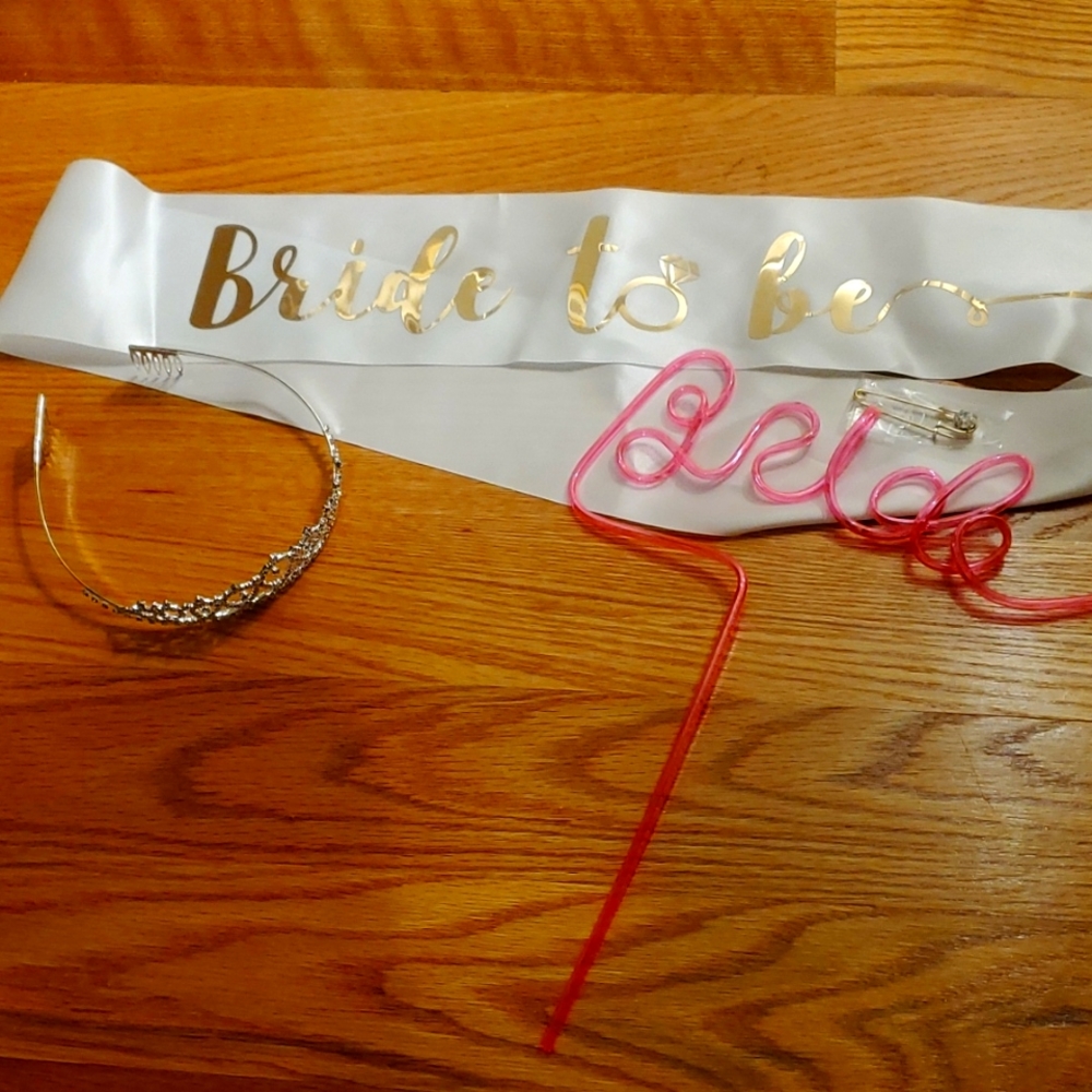 Bride to be sash bachelorette bundle